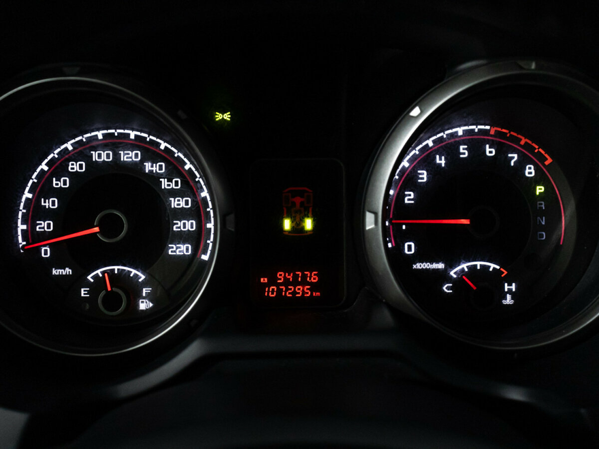 Mitsubishi Pajero 2015 года с пробегом. Фото: #9