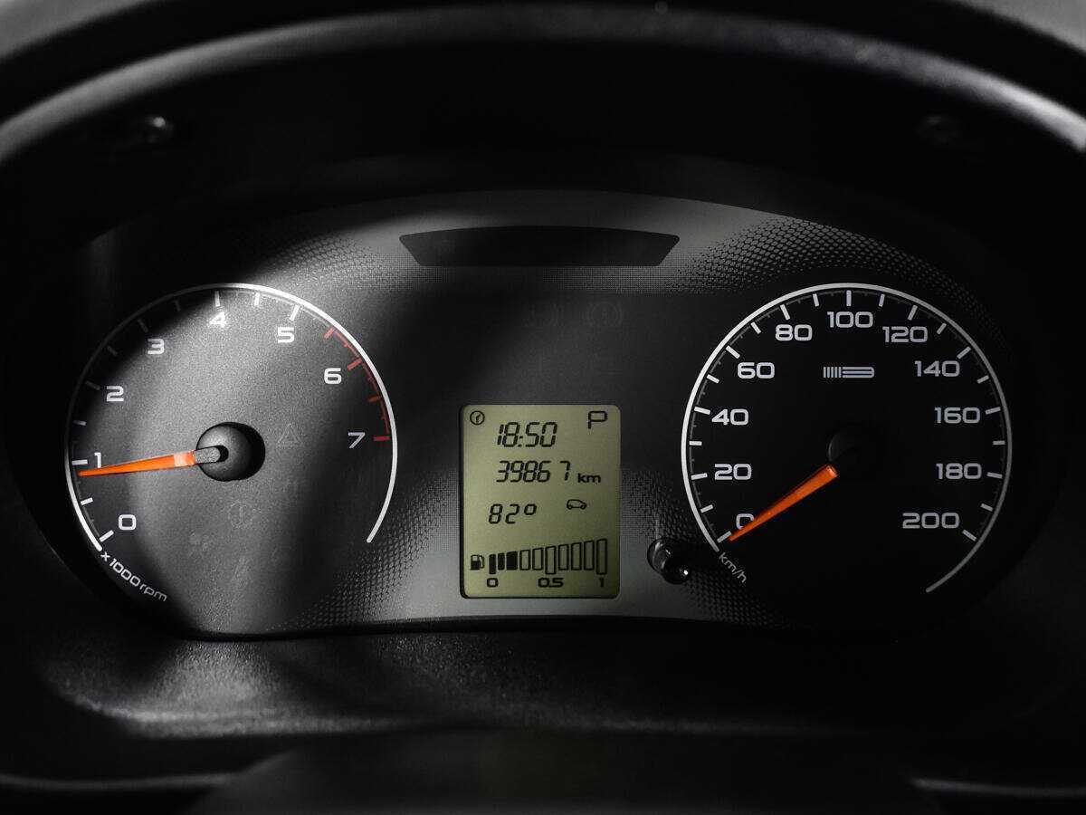 Lada (ВАЗ) Granta 2018 года с пробегом. Фото: #8