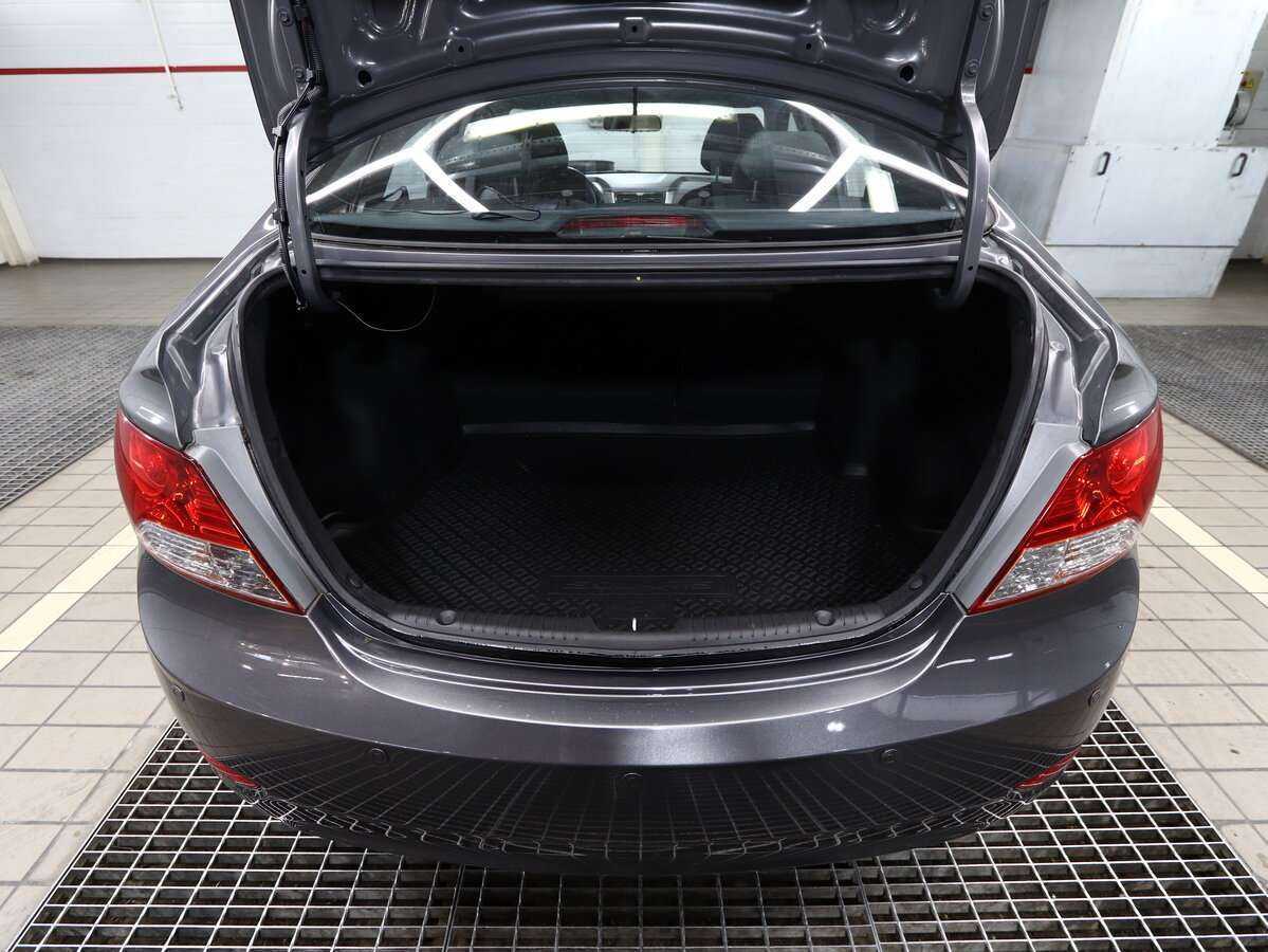 Hyundai Solaris 2014 года с пробегом. Фото: #4