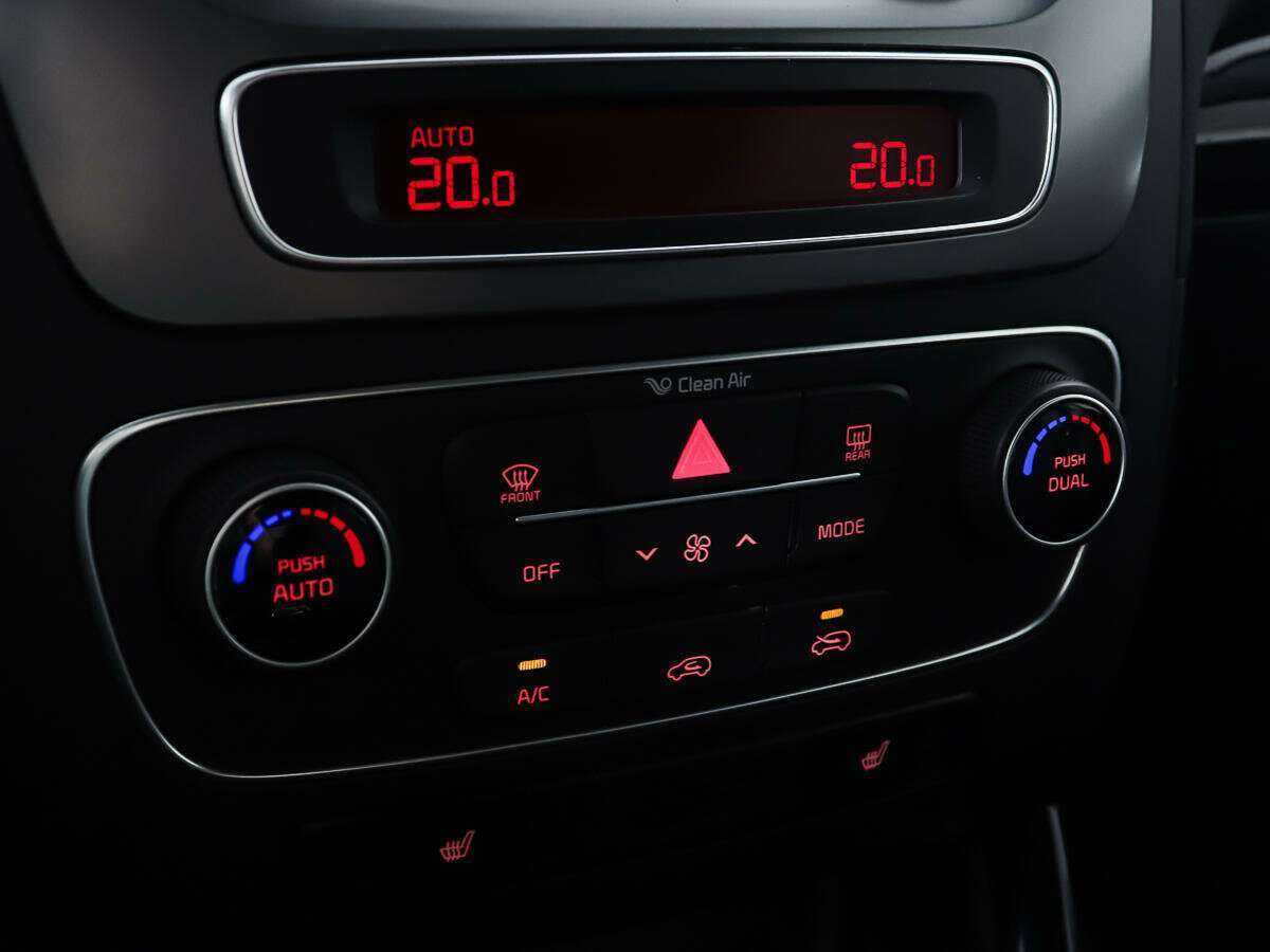 Kia Sorento 2016 года с пробегом. Фото: #17