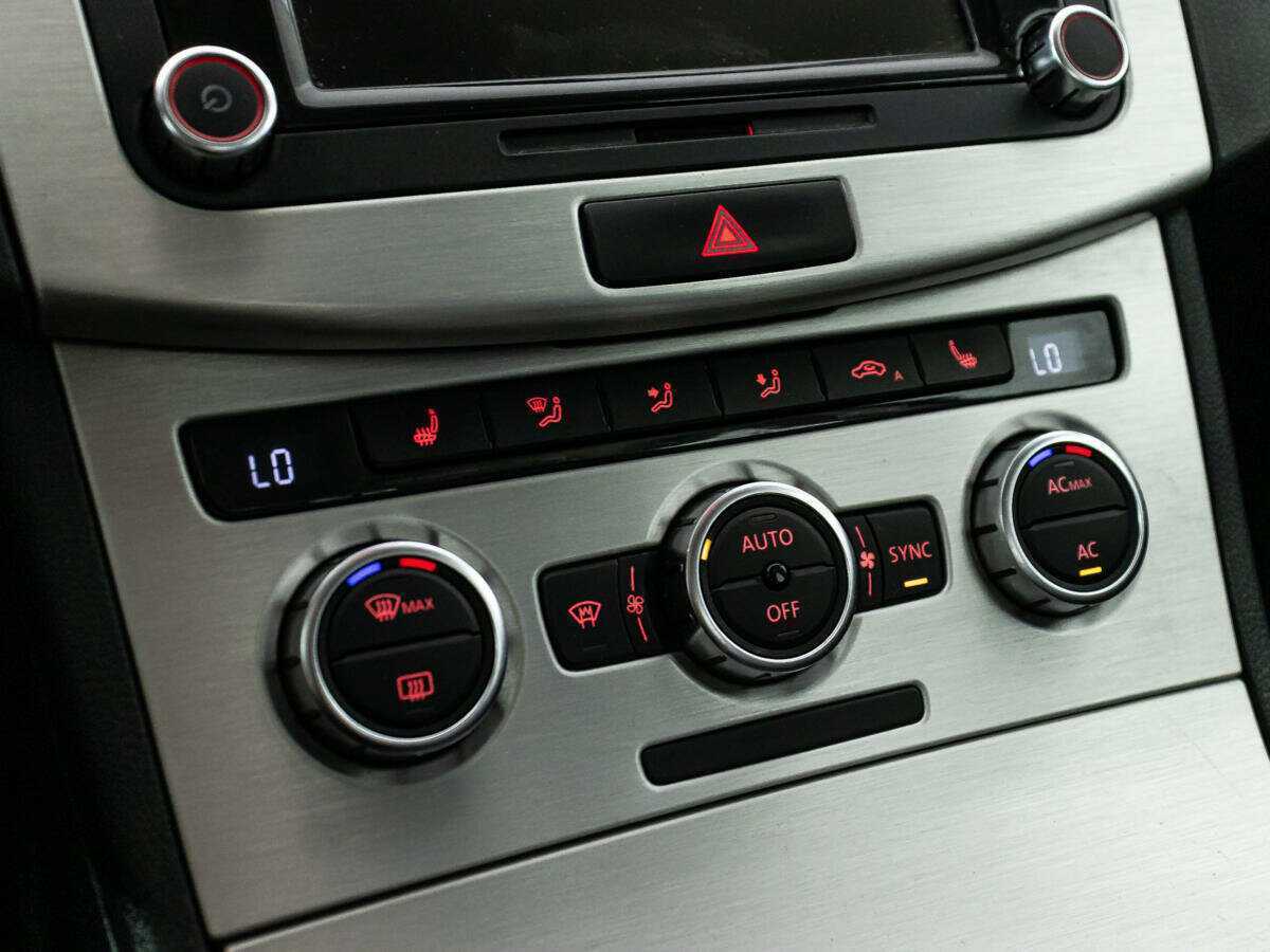 Volkswagen Passat 2012 года с пробегом. Фото: #15