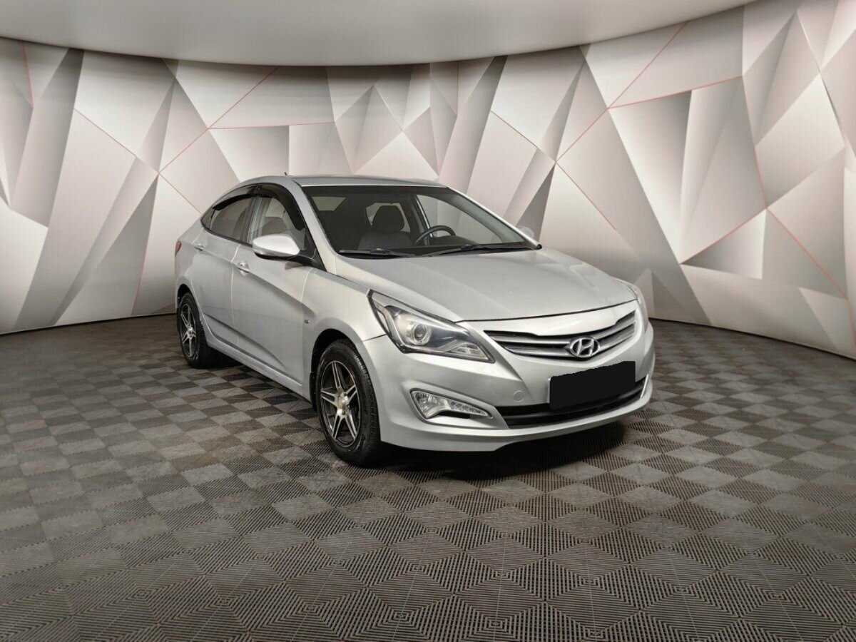 Hyundai Solaris 2015 года с пробегом. Фото: #2