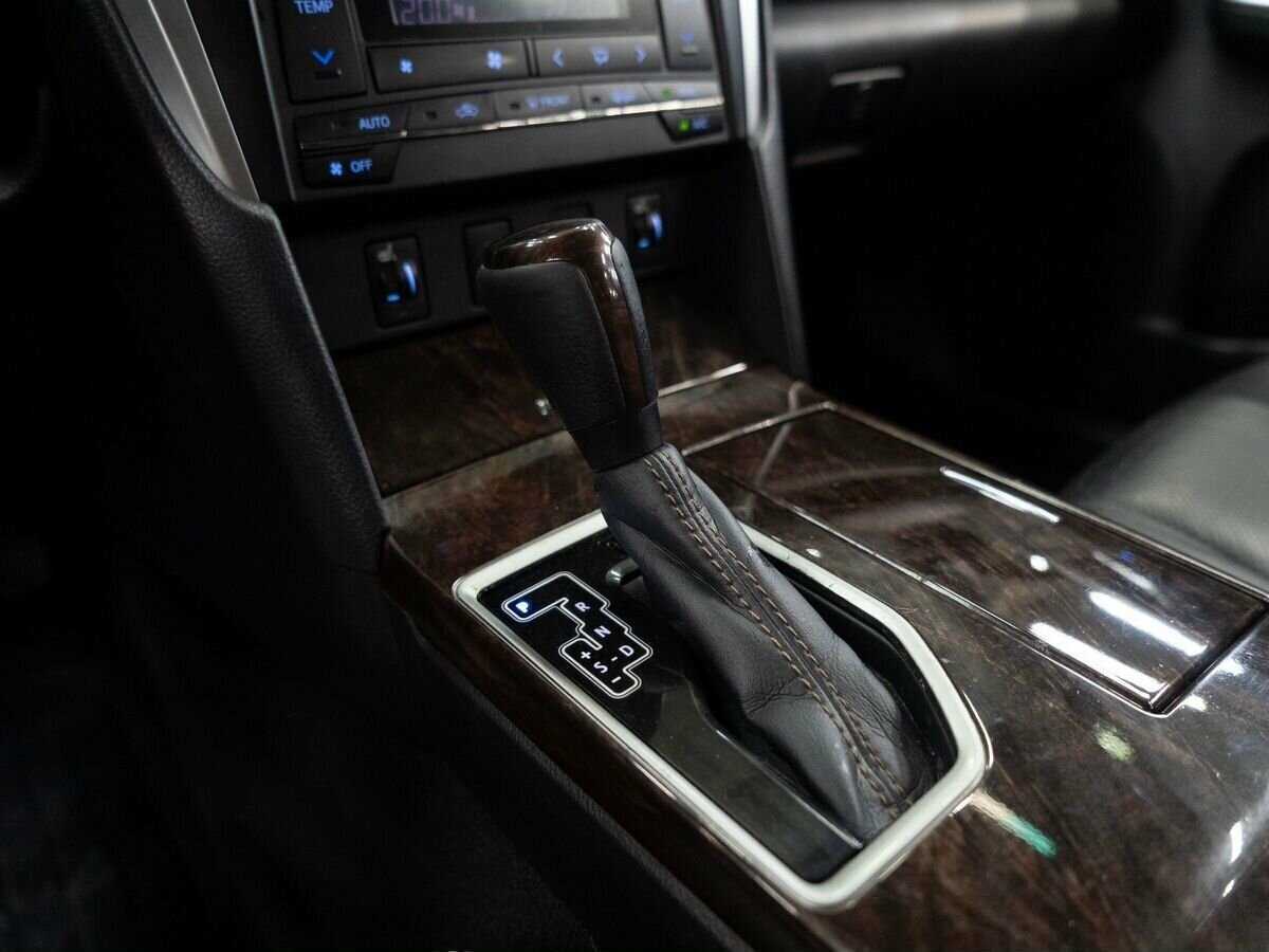 Toyota Camry 2017 года с пробегом. Фото: #11