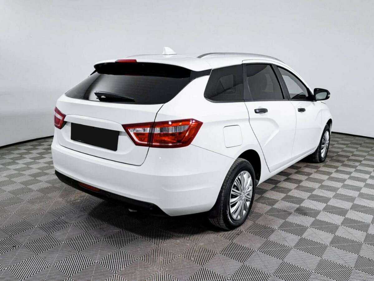 Lada (ВАЗ) Vesta 2019 года с пробегом. Фото: #3