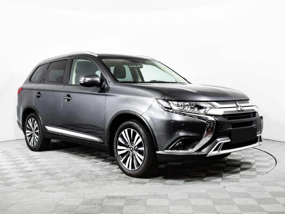 Mitsubishi Outlander 2020 года с пробегом. Фото: #2