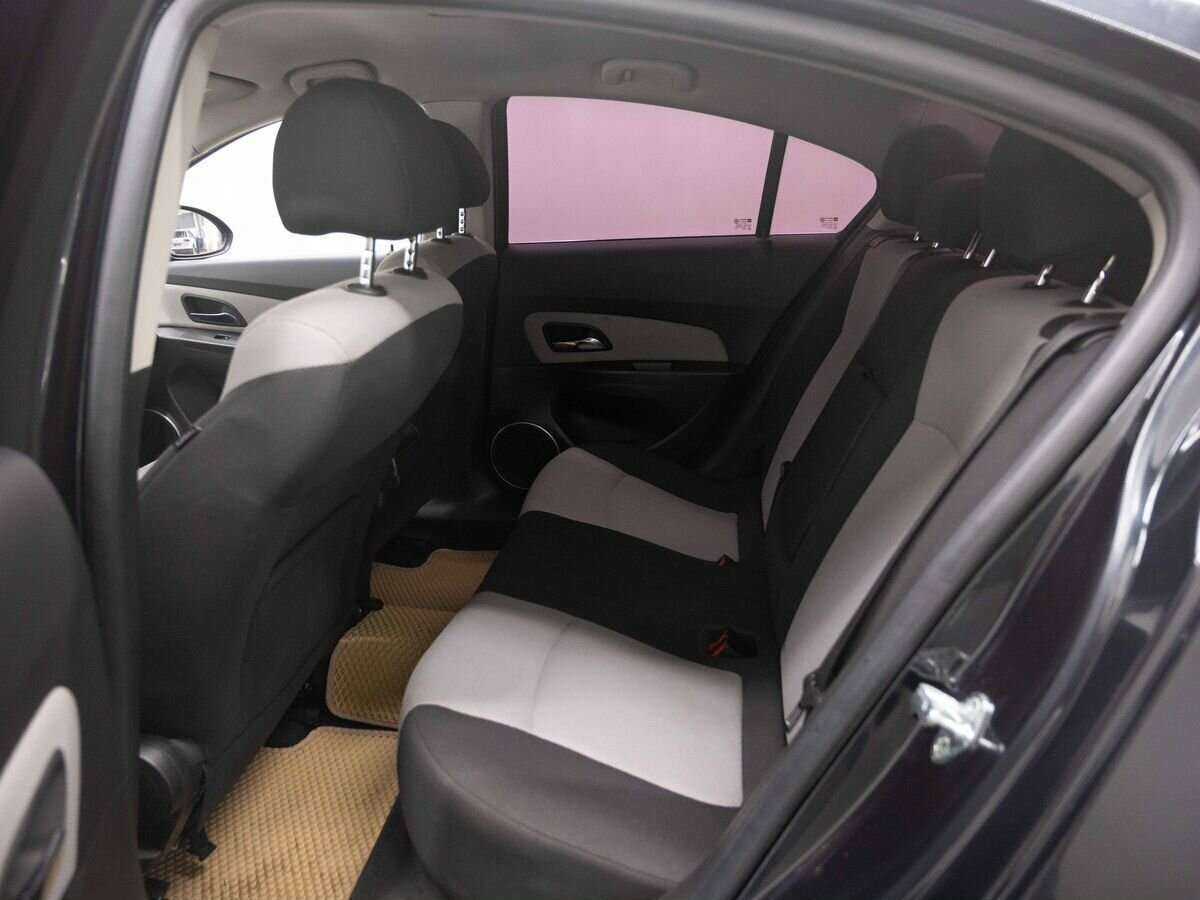 Chevrolet Cruze 2012 года с пробегом. Фото: #8