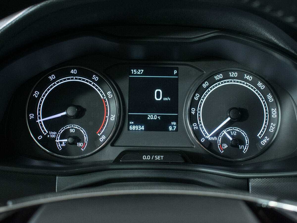 Skoda Rapid 2021 года с пробегом. Фото: #10