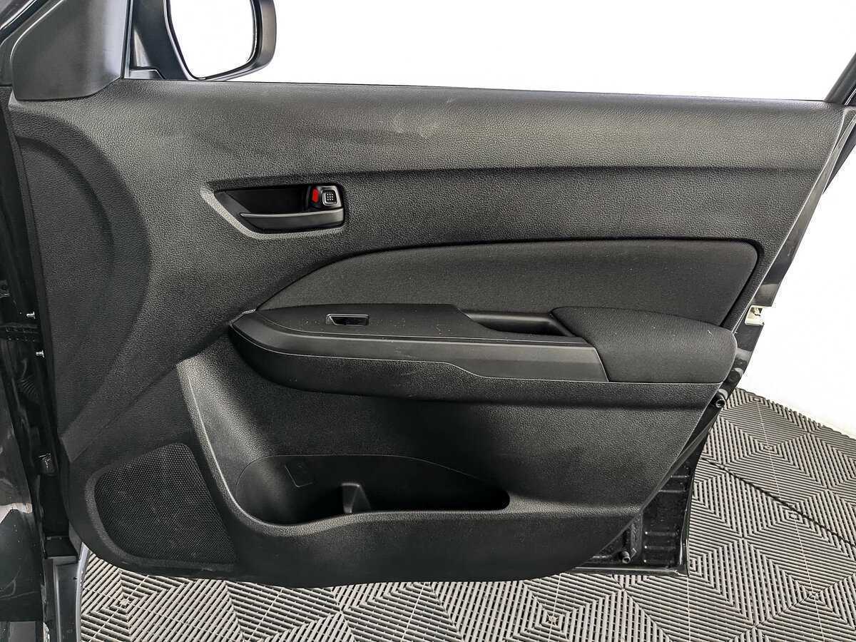 Suzuki Vitara 2019 года с пробегом. Фото: #23