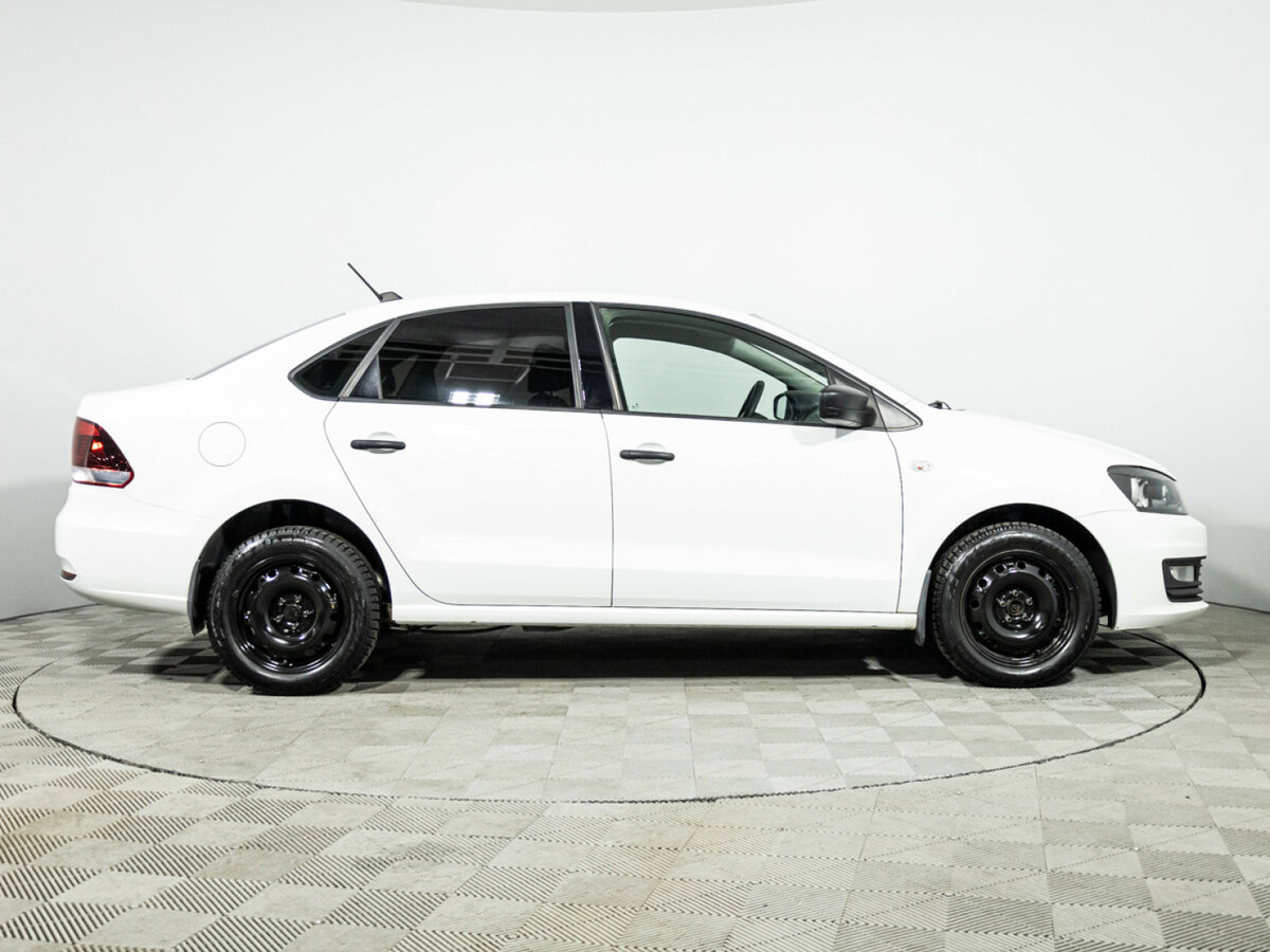 Volkswagen Polo 2019 года с пробегом. Фото: #3