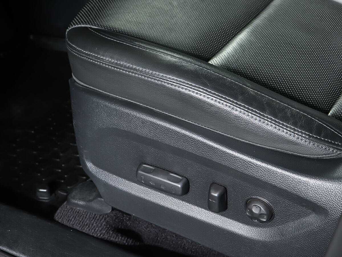 Hyundai Santa Fe 2016 года с пробегом. Фото: #12