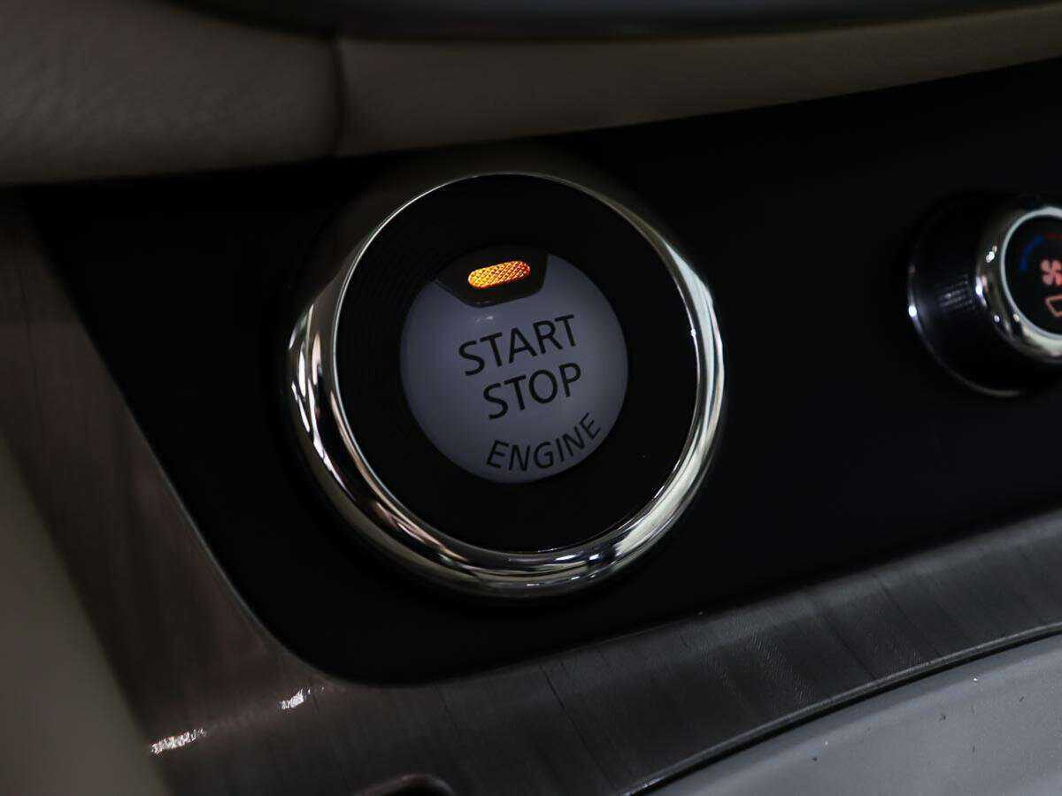 Nissan Murano 2018 года с пробегом. Фото: #18