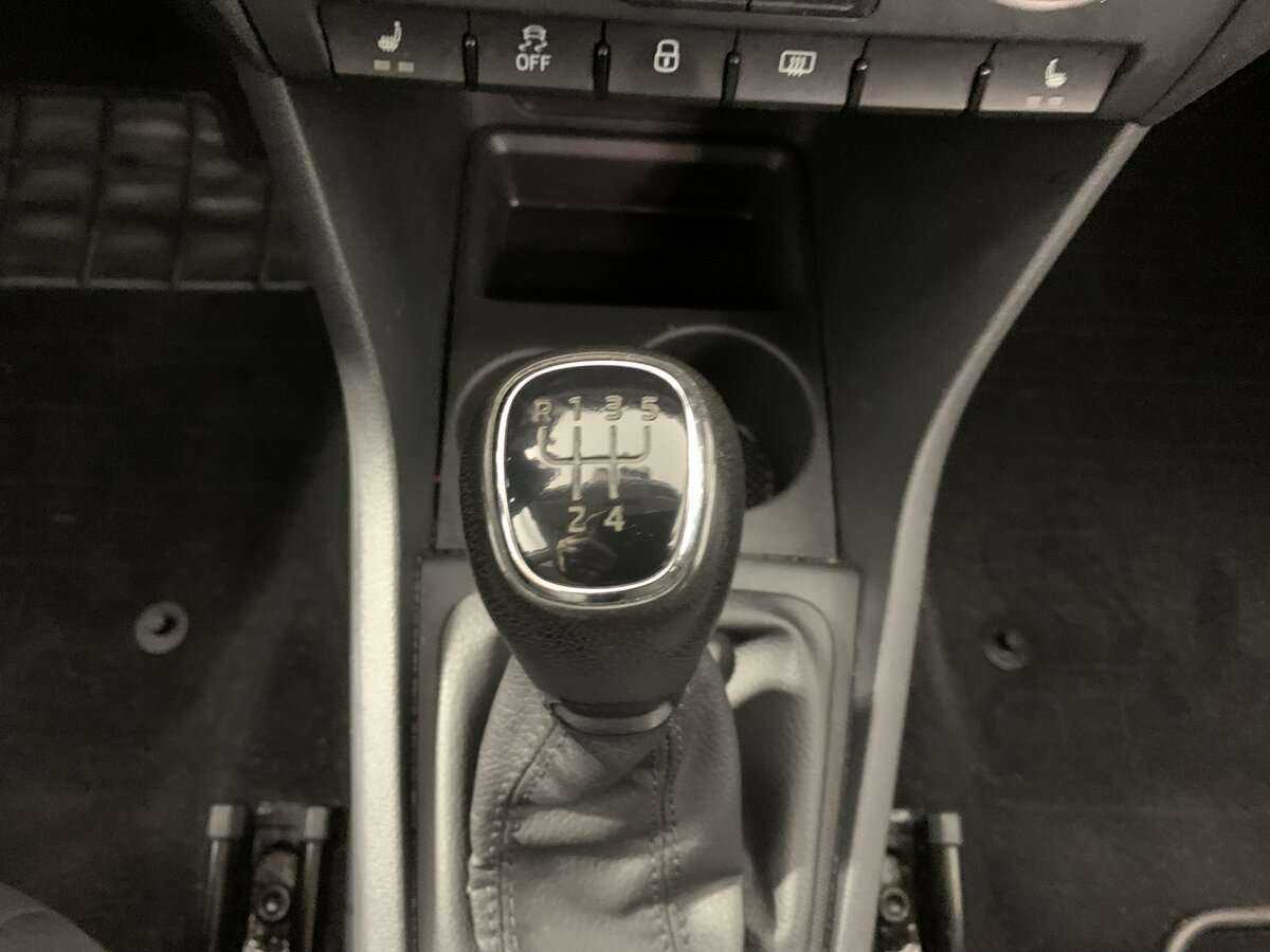 Skoda Rapid 2017 года с пробегом. Фото: #23