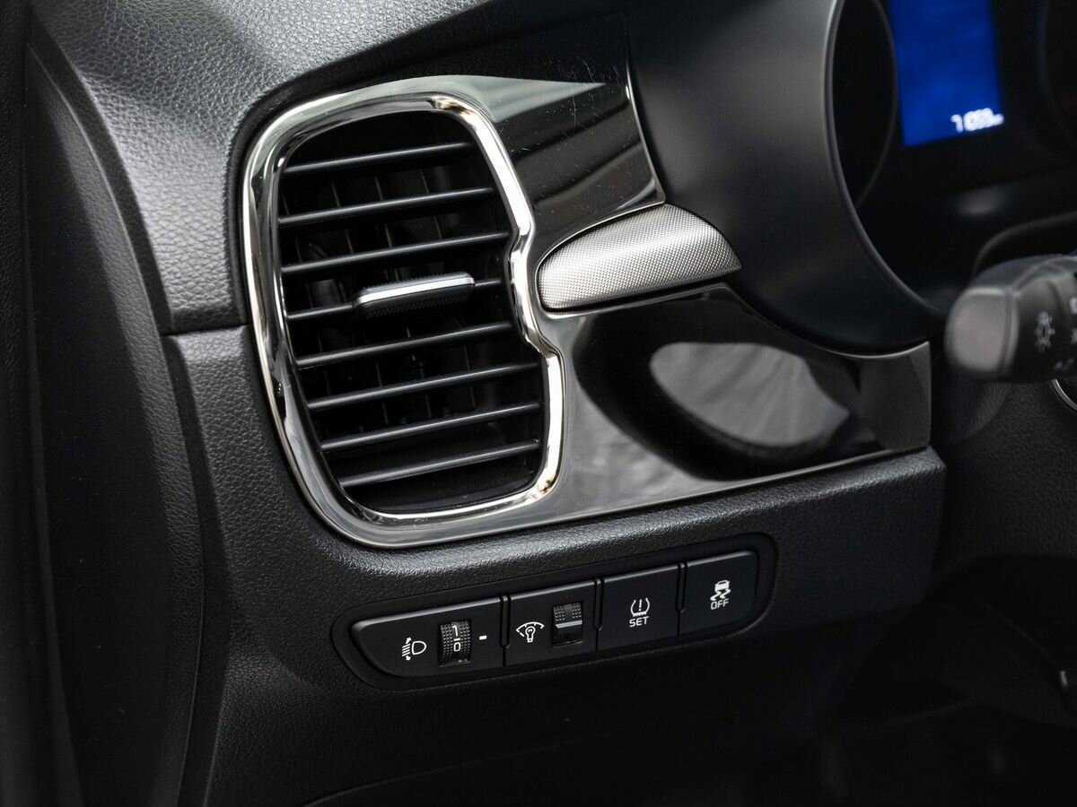 Kia Rio 2020 года с пробегом. Фото: #18