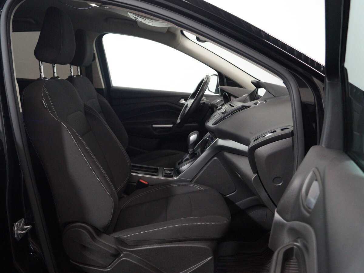 Ford Kuga 2018 года с пробегом. Фото: #10