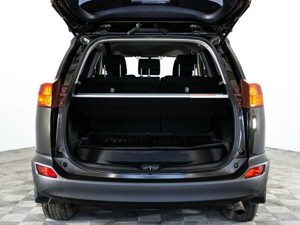 Toyota RAV4 2015 года с пробегом. Фото: #15