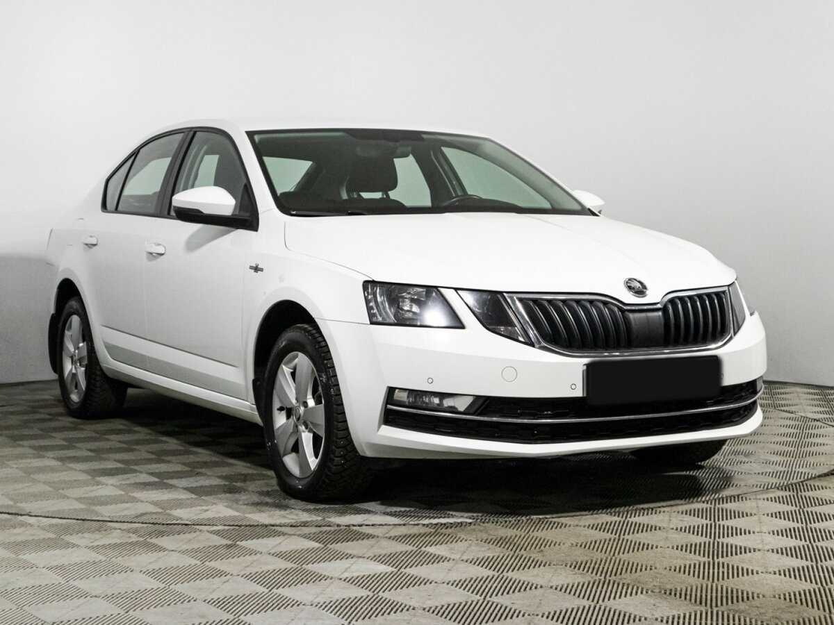 Skoda Octavia 2019 года с пробегом. Фото: #2