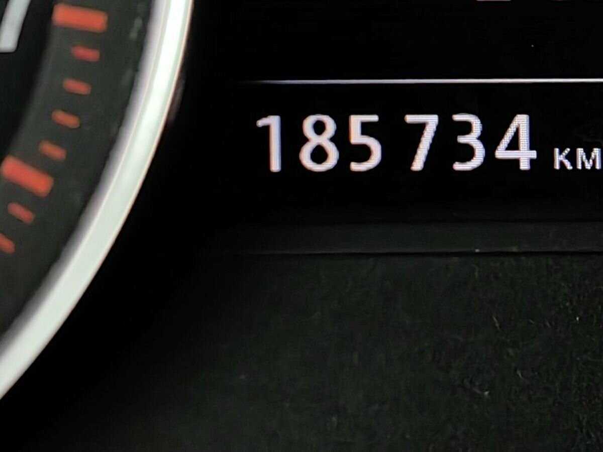 Volkswagen Touareg 2012 года с пробегом. Фото: #14