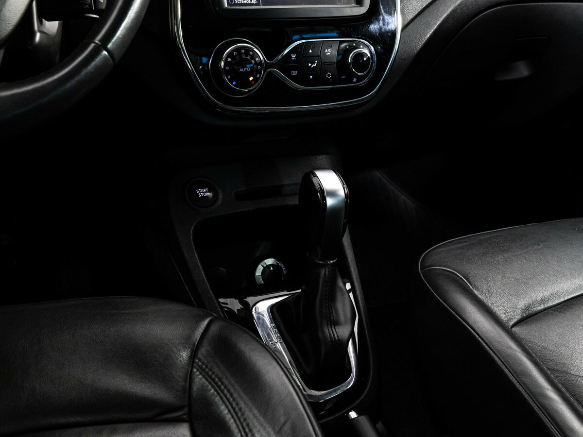 Renault Kaptur 2017 года с пробегом. Фото: #9