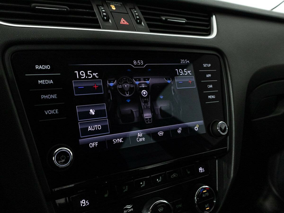 Skoda Octavia 2019 года с пробегом. Фото: #16