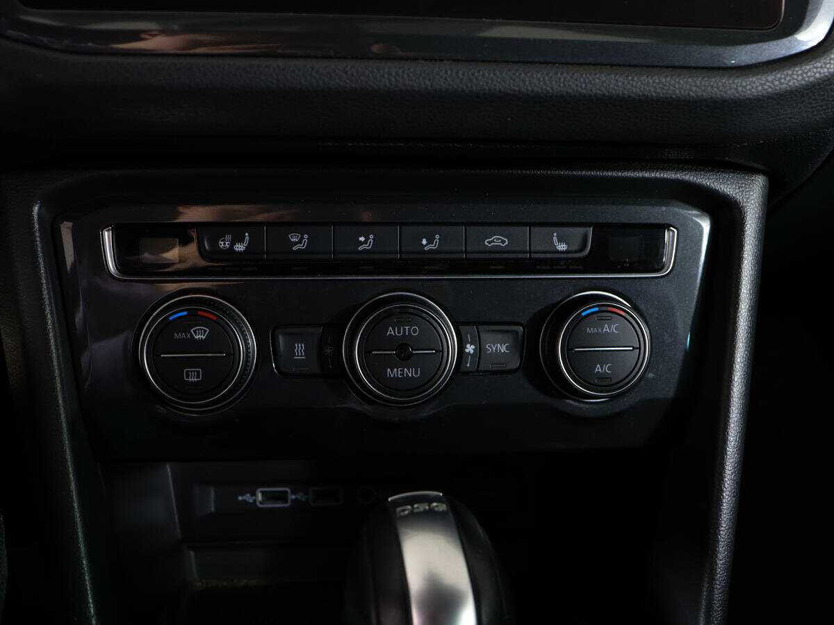 Volkswagen Tiguan 2018 года с пробегом. Фото: #17