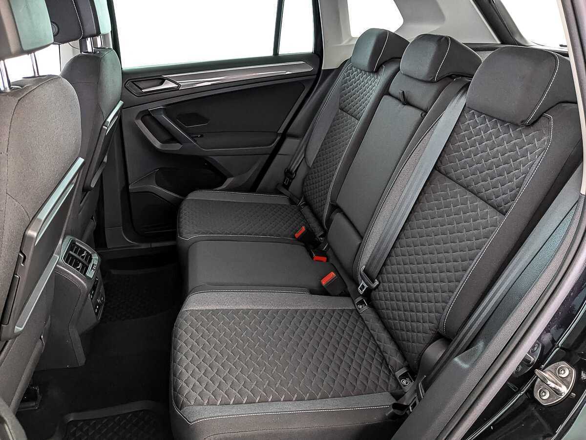 Volkswagen Tiguan 2018 года с пробегом. Фото: #15