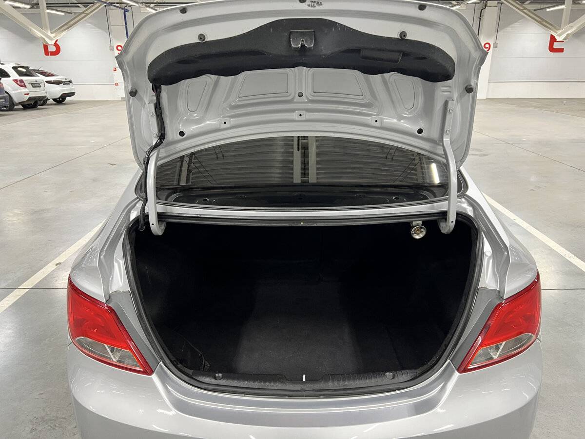 Hyundai Solaris 2015 года с пробегом. Фото: #9