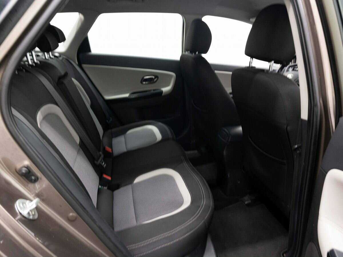 Kia Ceed 2013 года с пробегом. Фото: #9