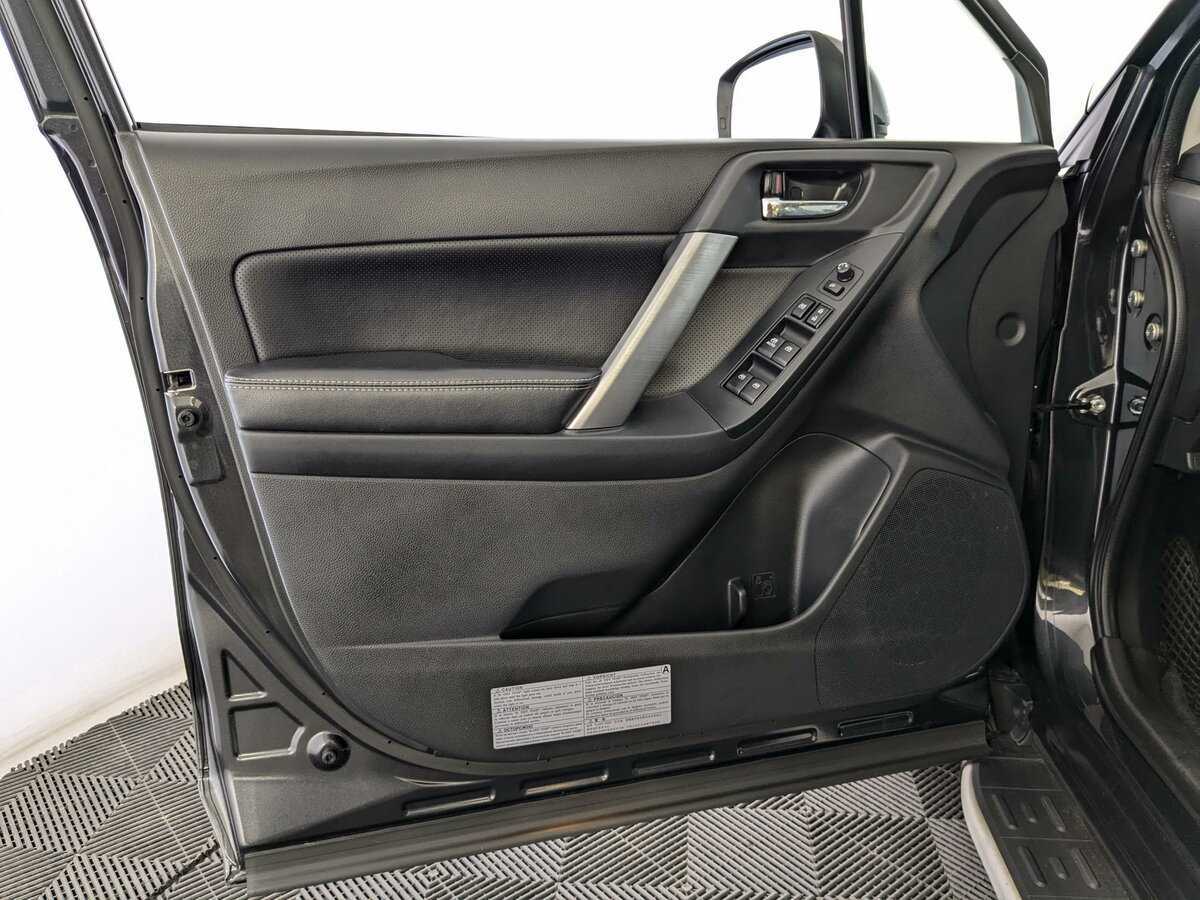 Subaru Forester 2015 года с пробегом. Фото: #14