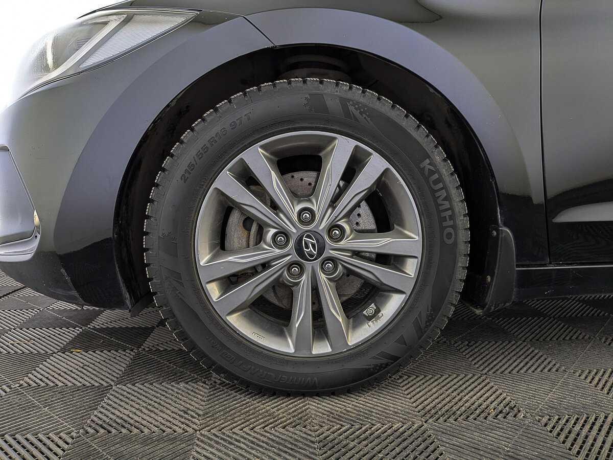Hyundai Elantra 2017 года с пробегом. Фото: #11