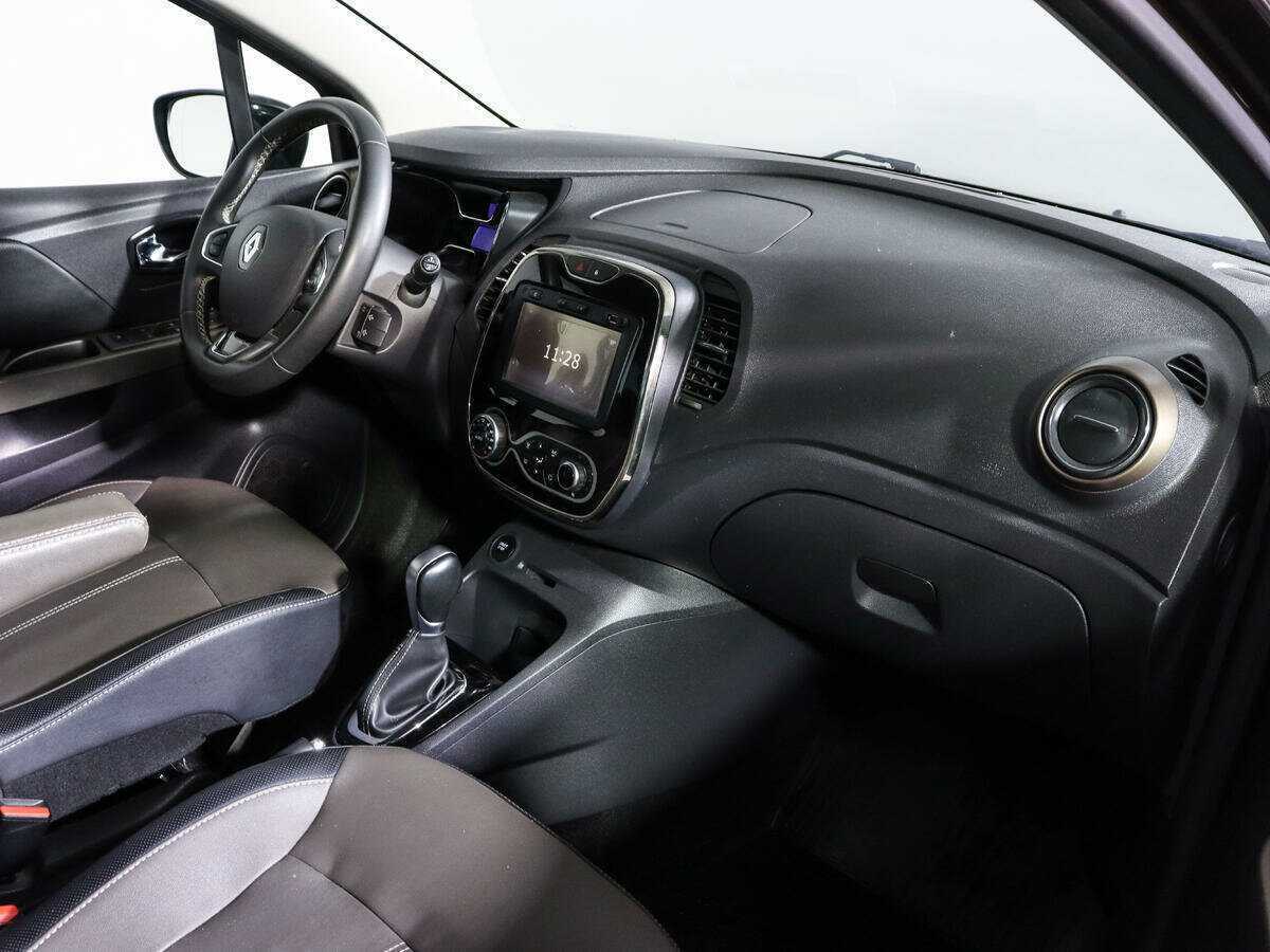 Renault Kaptur 2017 года с пробегом. Фото: #6