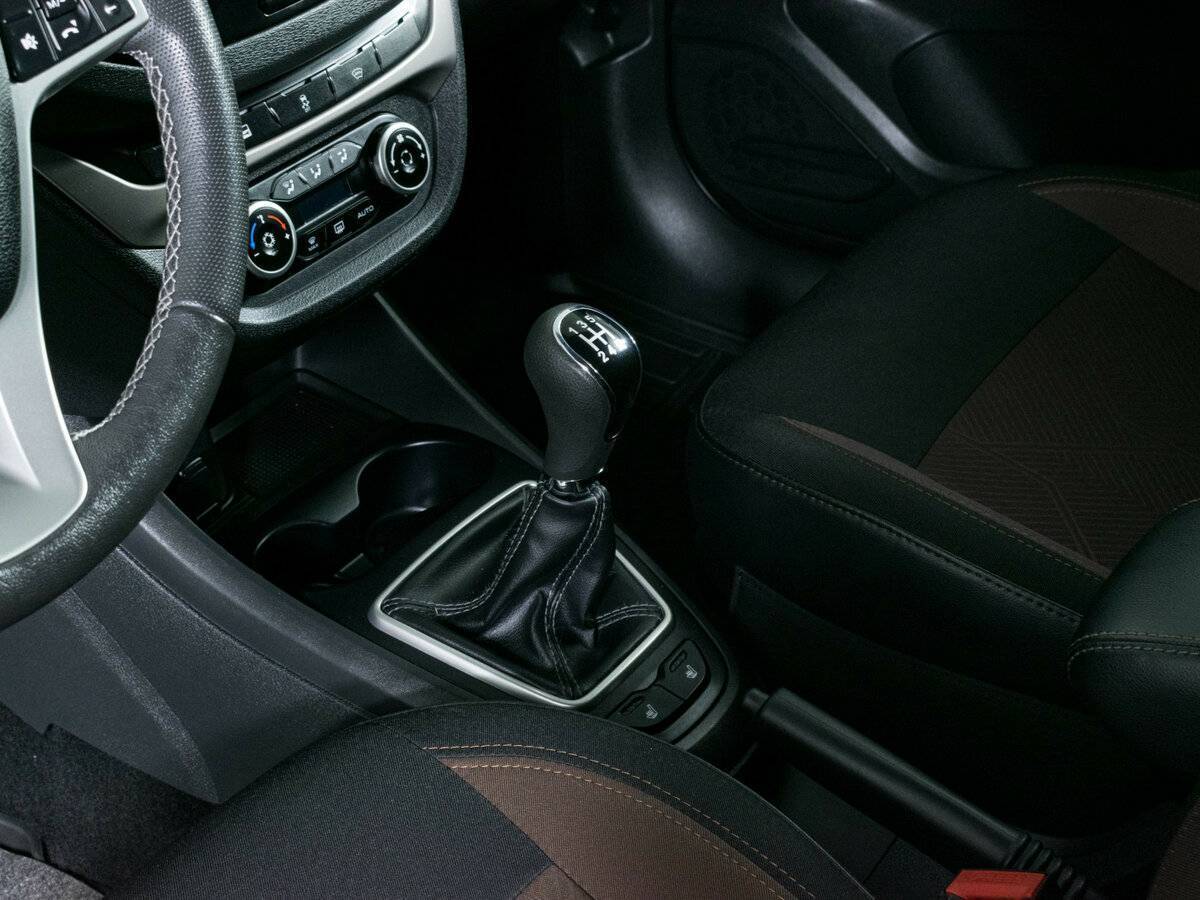 Lada (ВАЗ) Vesta 2020 года с пробегом. Фото: #11