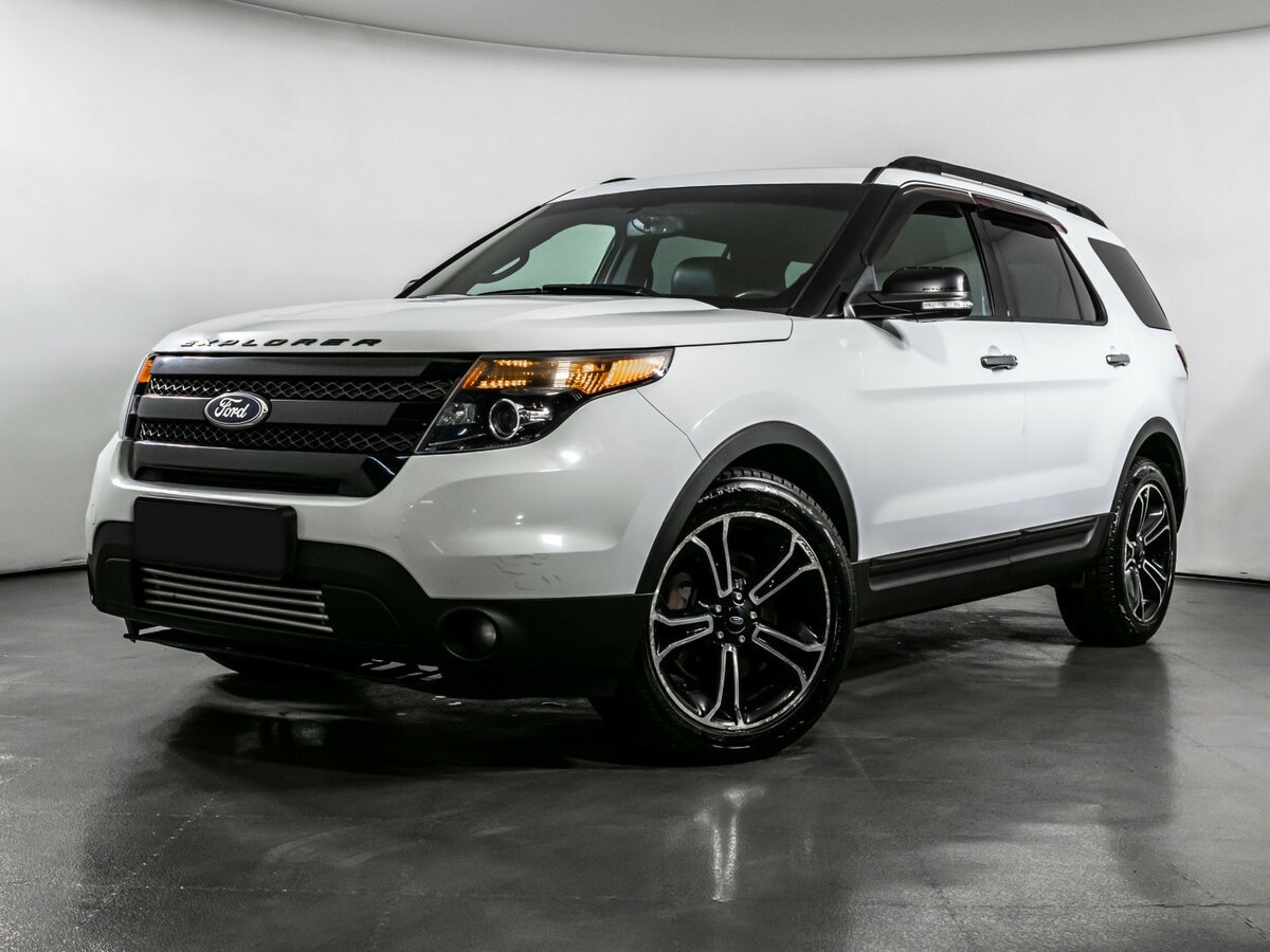 Ford Explorer 2013 года с пробегом. Фото: #0