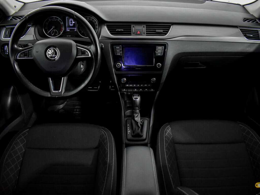 Skoda Rapid 2017 года с пробегом. Фото: #11