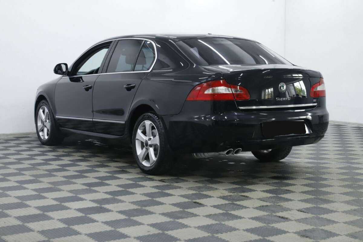 Skoda Superb 2013 года с пробегом. Фото: #0