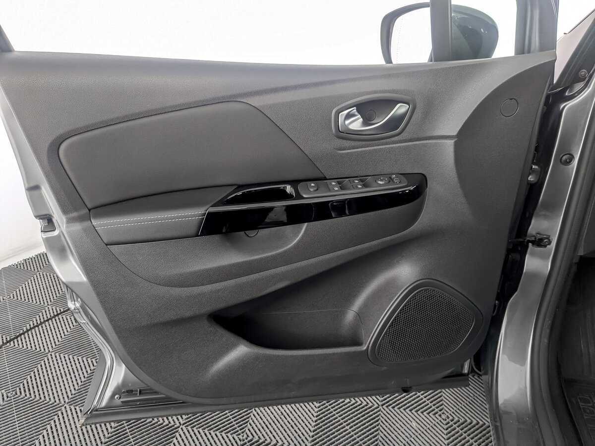 Renault Kaptur 2021 года с пробегом. Фото: #14