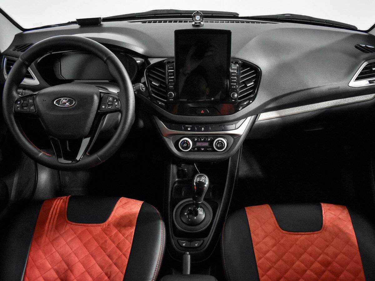 Lada (ВАЗ) Vesta 2018 года с пробегом. Фото: #11