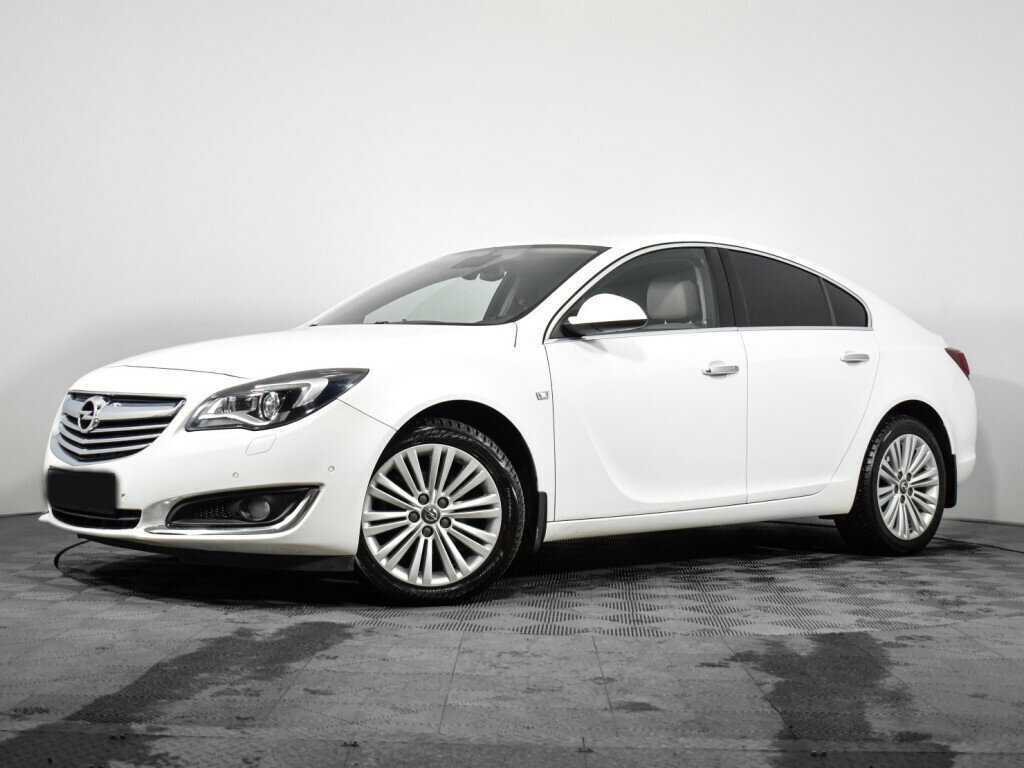 Opel Insignia 2014 года с пробегом. Посмотреть фото