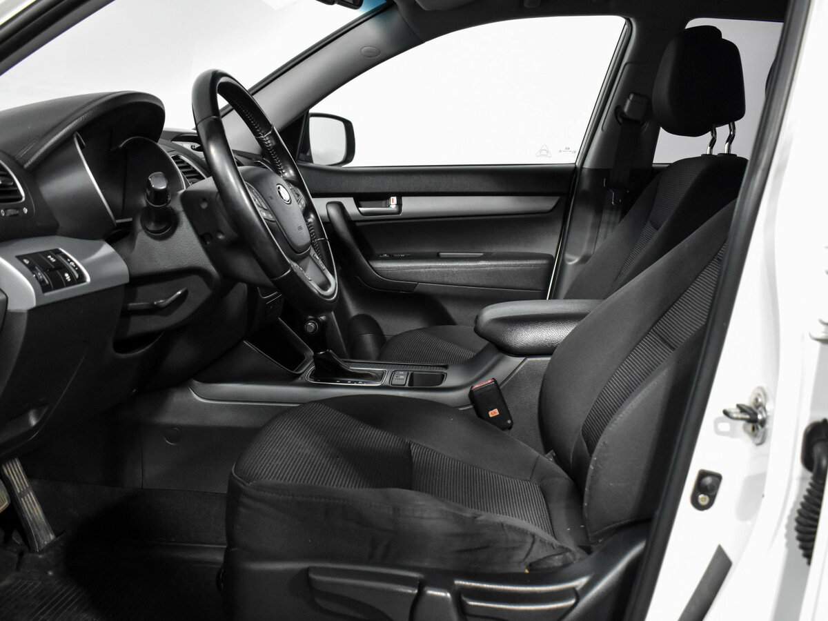 Kia Sorento 2012 года с пробегом. Фото: #7