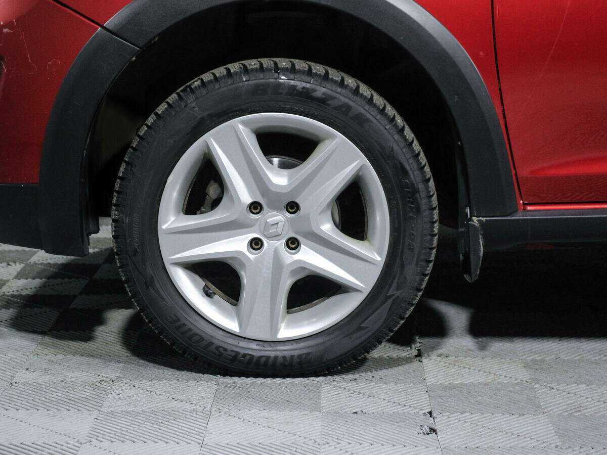 Renault Sandero 2015 года с пробегом. Фото: #11