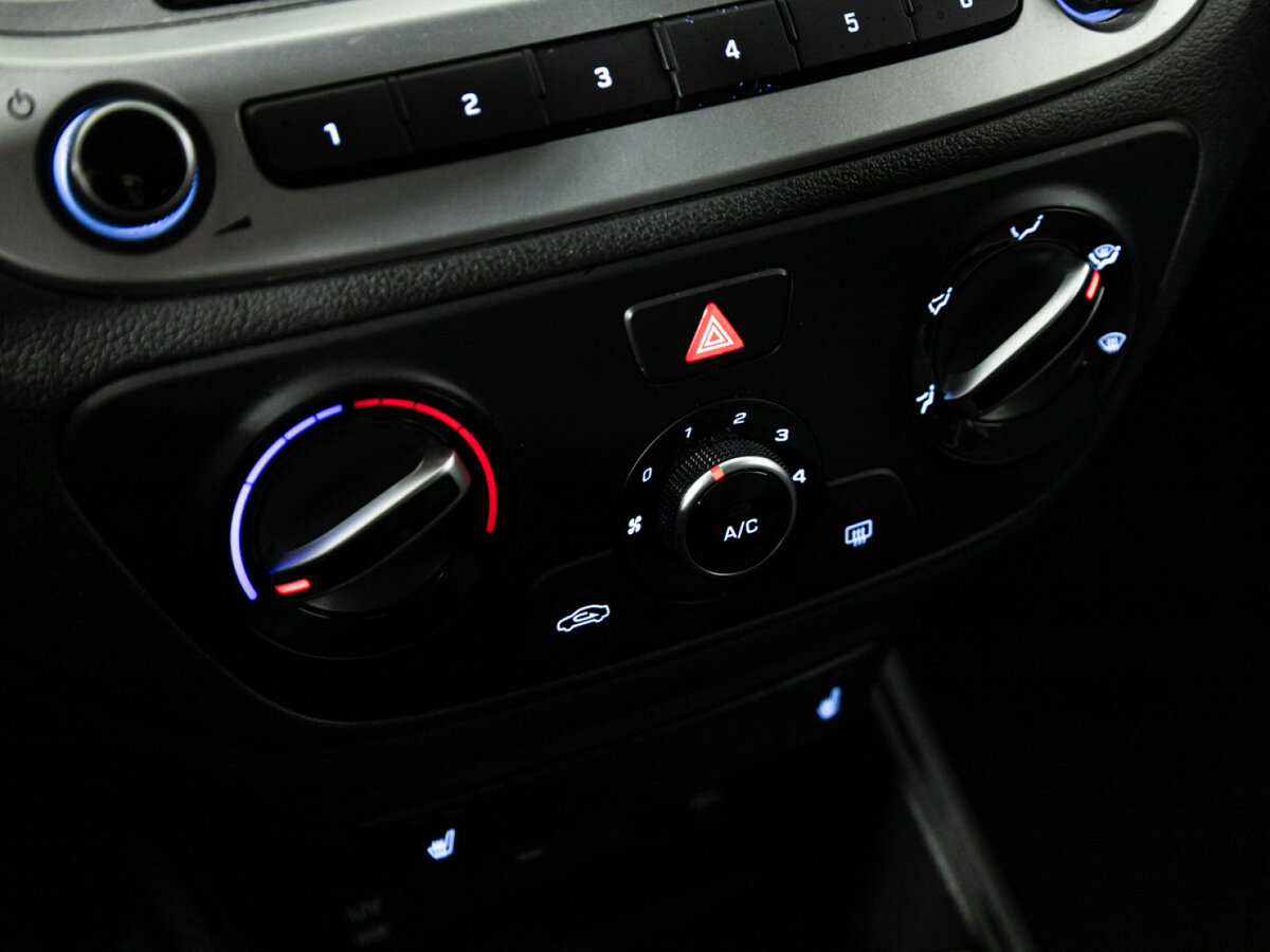 Hyundai Solaris 2021 года с пробегом. Фото: #13