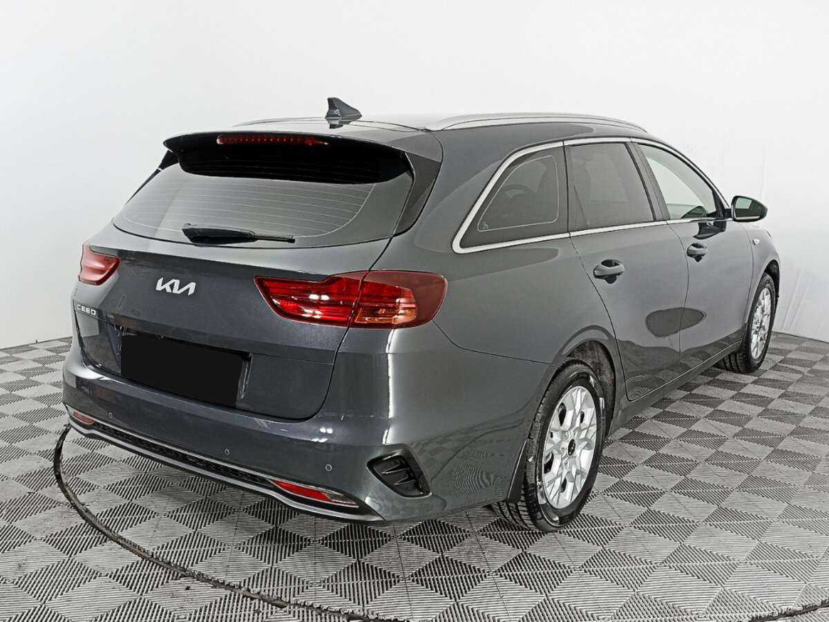 Kia Ceed 2022 года с пробегом. Фото: #4