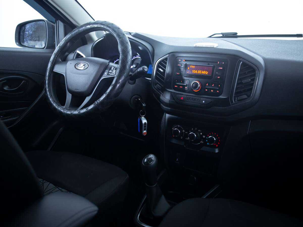 Lada (ВАЗ) XRAY 2017 года с пробегом. Фото: #11