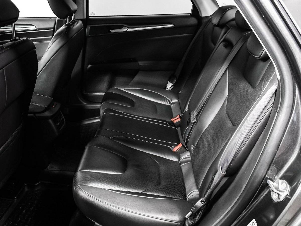 Ford Mondeo 2018 года с пробегом. Фото: #12