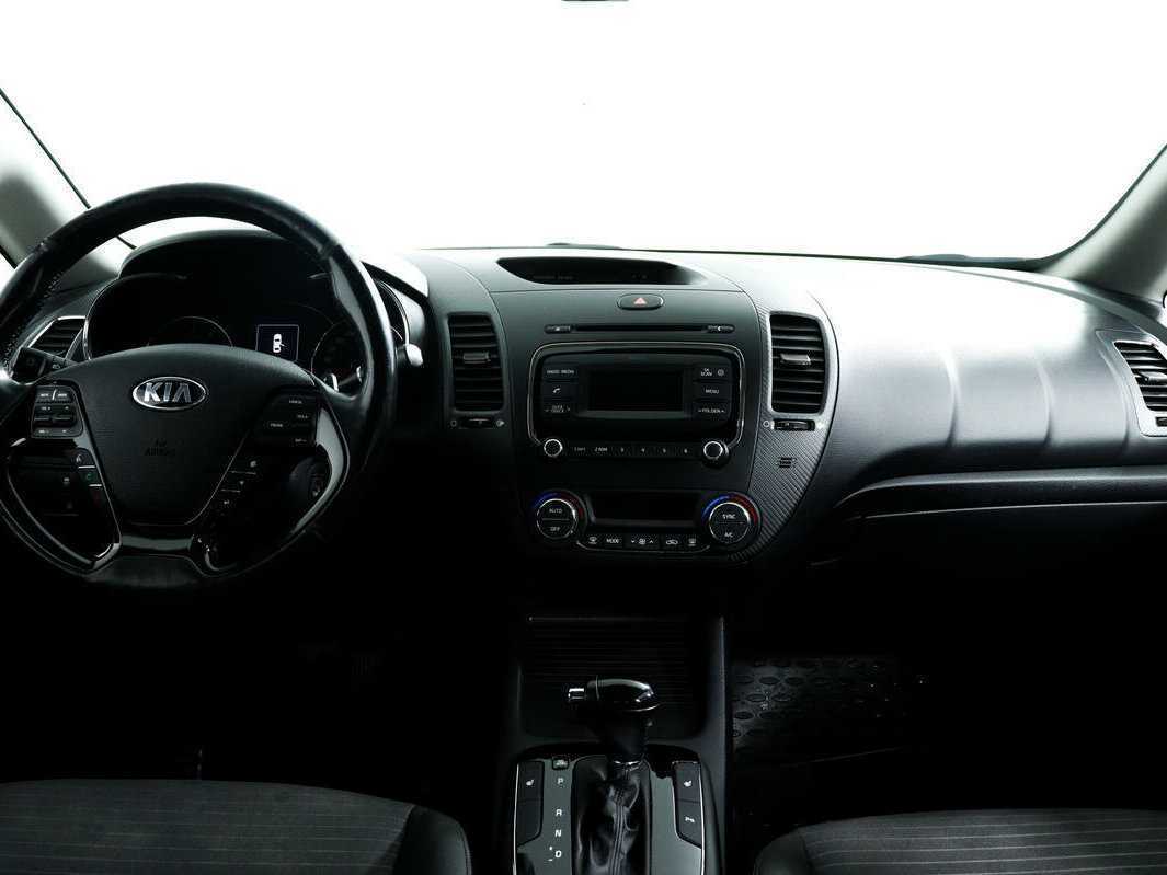 Kia Cerato 2018 года с пробегом. Фото: #10