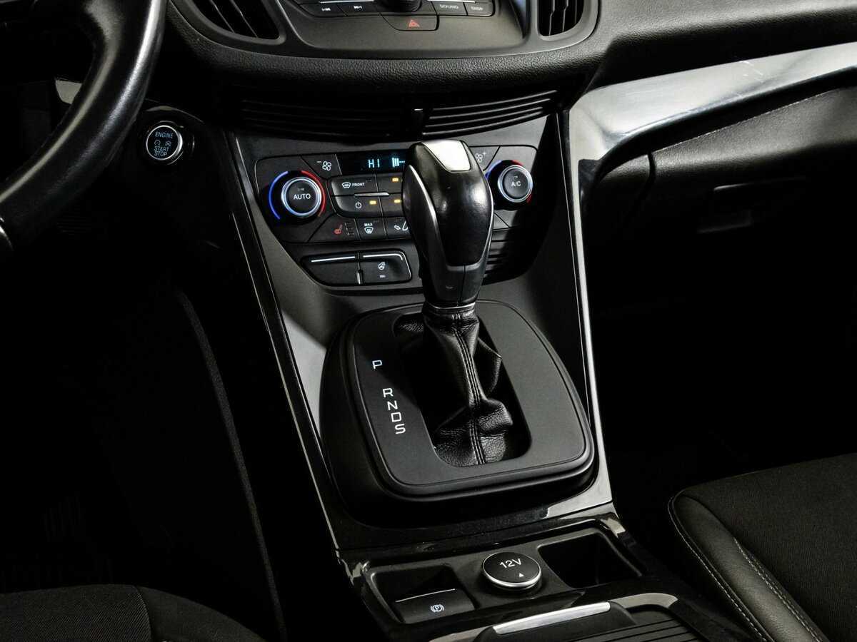 Ford Kuga 2017 года с пробегом. Фото: #10