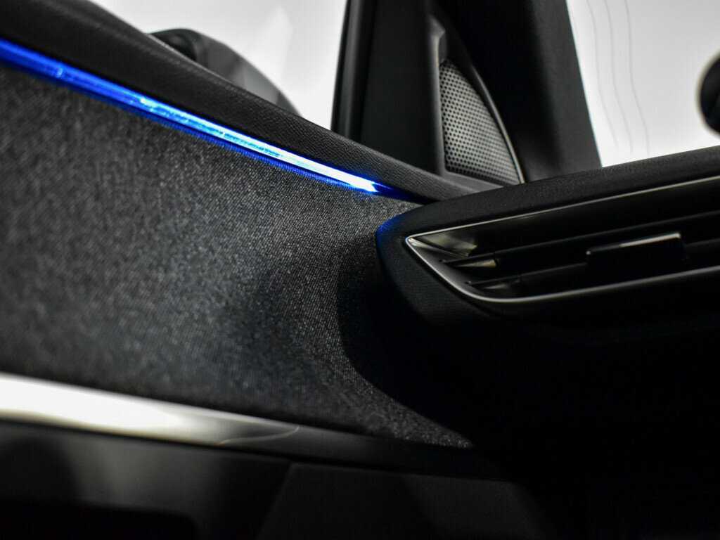 Peugeot 3008 2018 года с пробегом. Фото: #18