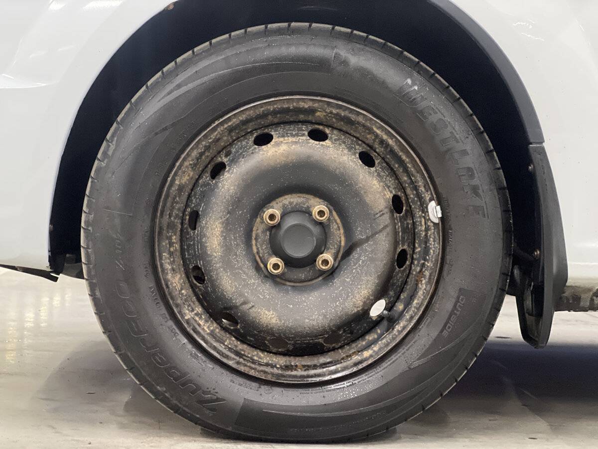 Lada (ВАЗ) Largus 2017 года с пробегом. Фото: #17