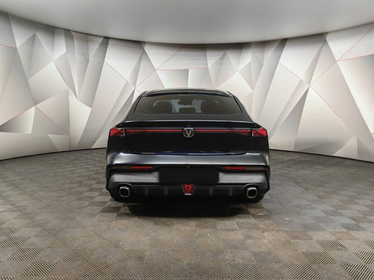 Changan UNI-V 2022 года с пробегом. Фото: #7