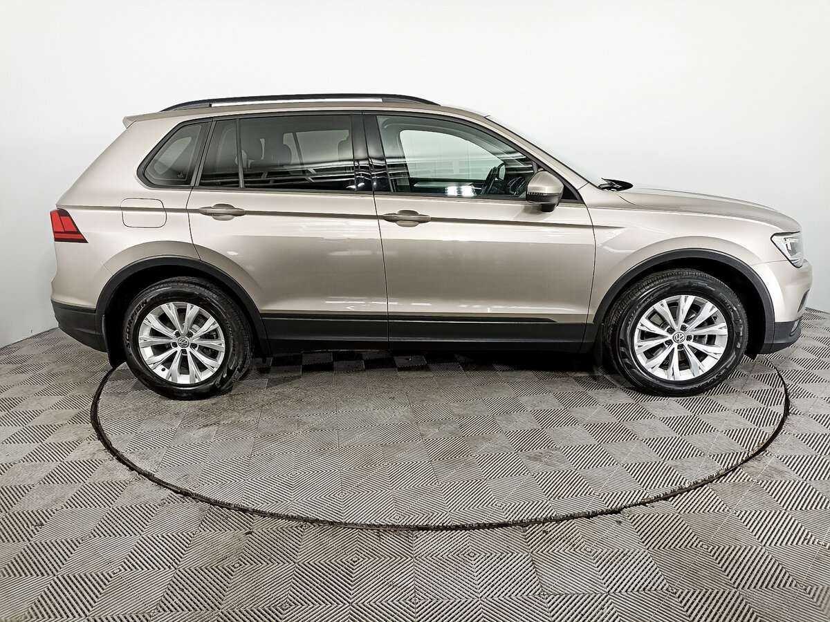 Volkswagen Tiguan 2020 года с пробегом. Фото: #3