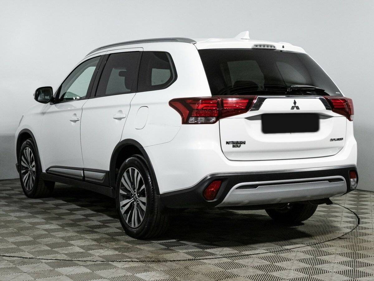 Mitsubishi Outlander 2019 года с пробегом. Фото: #6